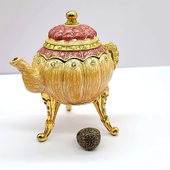 Incandescent Heidi Daus Holiday Cocktail Ring πw Topaz Swarovski Crystals sz 8! - Picture 9 of 11